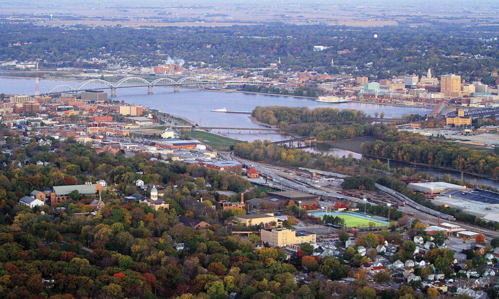 Aerial view of the Quad Cities along the Mississippi River